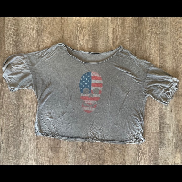 Americana Skull Crop Top - Picture 2 of 3